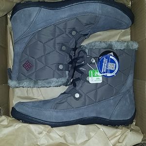 Women's Columbia winter boots